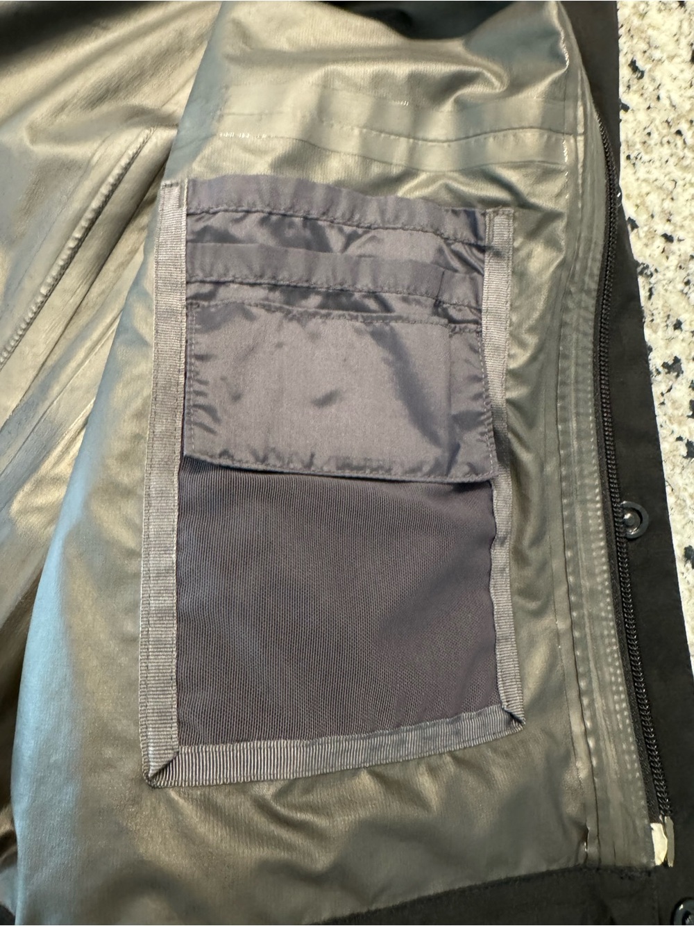 The North Face Men's Gortex Paclite Shell Black Waterproof Jacket - Picture 4 of 6